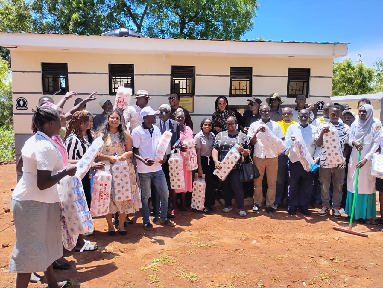 ALUR KINGDOM IN PARTNERSHIP WITH MTN UGANDA COMMISSIONS MODERN SANITARY FACILITY AT ALWI HEALTH CENTRE III- PAKWACH DISTRICT.